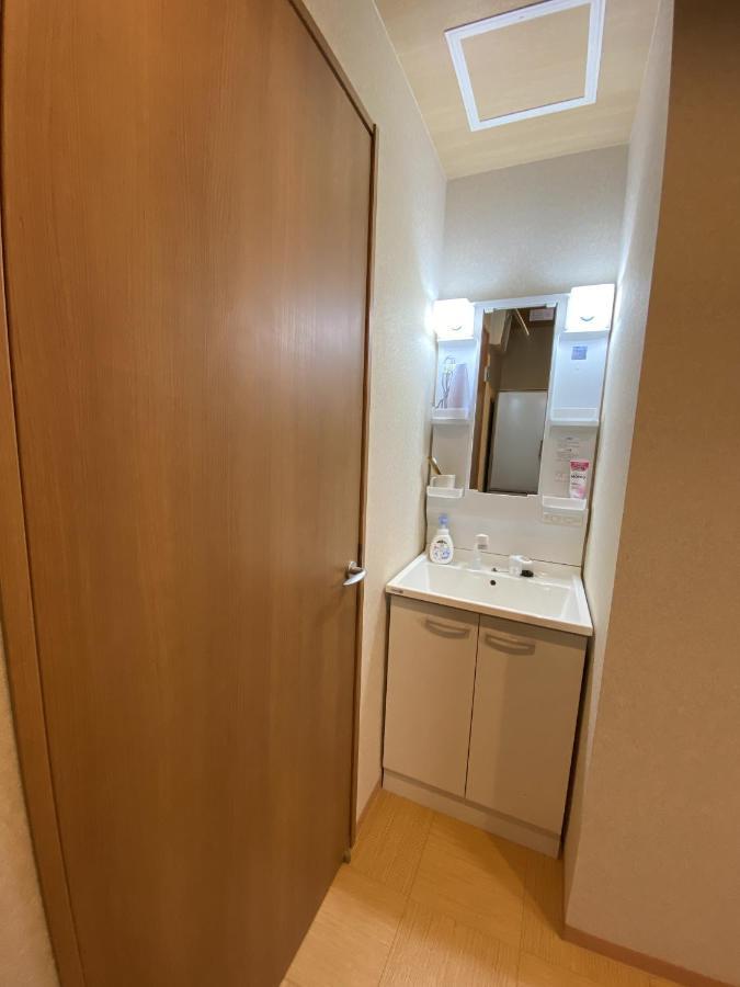 Wutong-40 Minutes Direct To Kansai Airport And 5 Minute Walk To Jr Or Subway Or Nankai Line And 1 Minute To Tsutenkaku The Landmark Of Osaka And Many Japanese Bistros Nearby Dış mekan fotoğraf